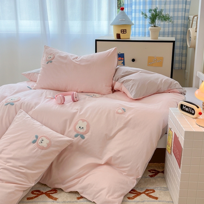 91家纺网 家纺一手货源 找家纺 锦觅 2025新款学生季全棉纯棉毛巾绣三件套奶油小清新刺绣四件套（全文件大图以及买家秀） 草莓兔兔