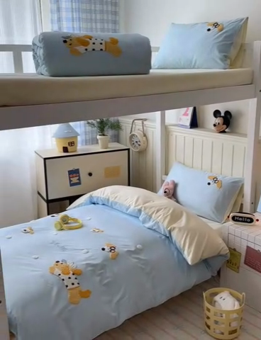 91家纺网 家纺一手货源 找家纺 锦觅 2025新款学生季全棉纯棉毛巾绣三件套奶油小清新刺绣四件套（全文件大图以及买家秀） 奔跑的狗狗