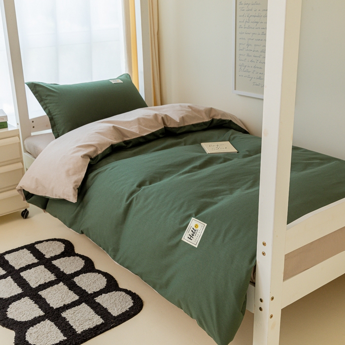 91家纺网 家纺一手货源 找家纺 贝兰仙奴 2025新款13372全棉印花简约学生三件套 果绿卡其