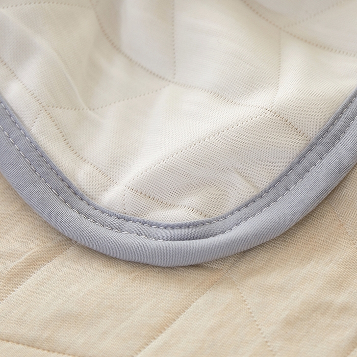 91家纺网 家纺一手货源 找家纺 梦斋家纺 2025新款纯色针织夏被被子被芯 米白