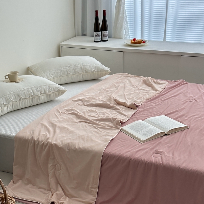 91家纺网 家纺一手货源 找家纺 （总）佰织鑫家居 2025新款科技凉感小冰芯冰皮锦氨凉感丝夏被空调被