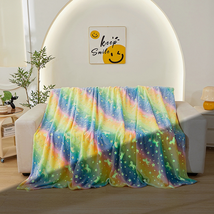 91家纺网 家纺一手货源 找家纺 梦斋家纺 2025新款夜光彩虹独角兽飞马星星法兰绒毛毯 夜光3