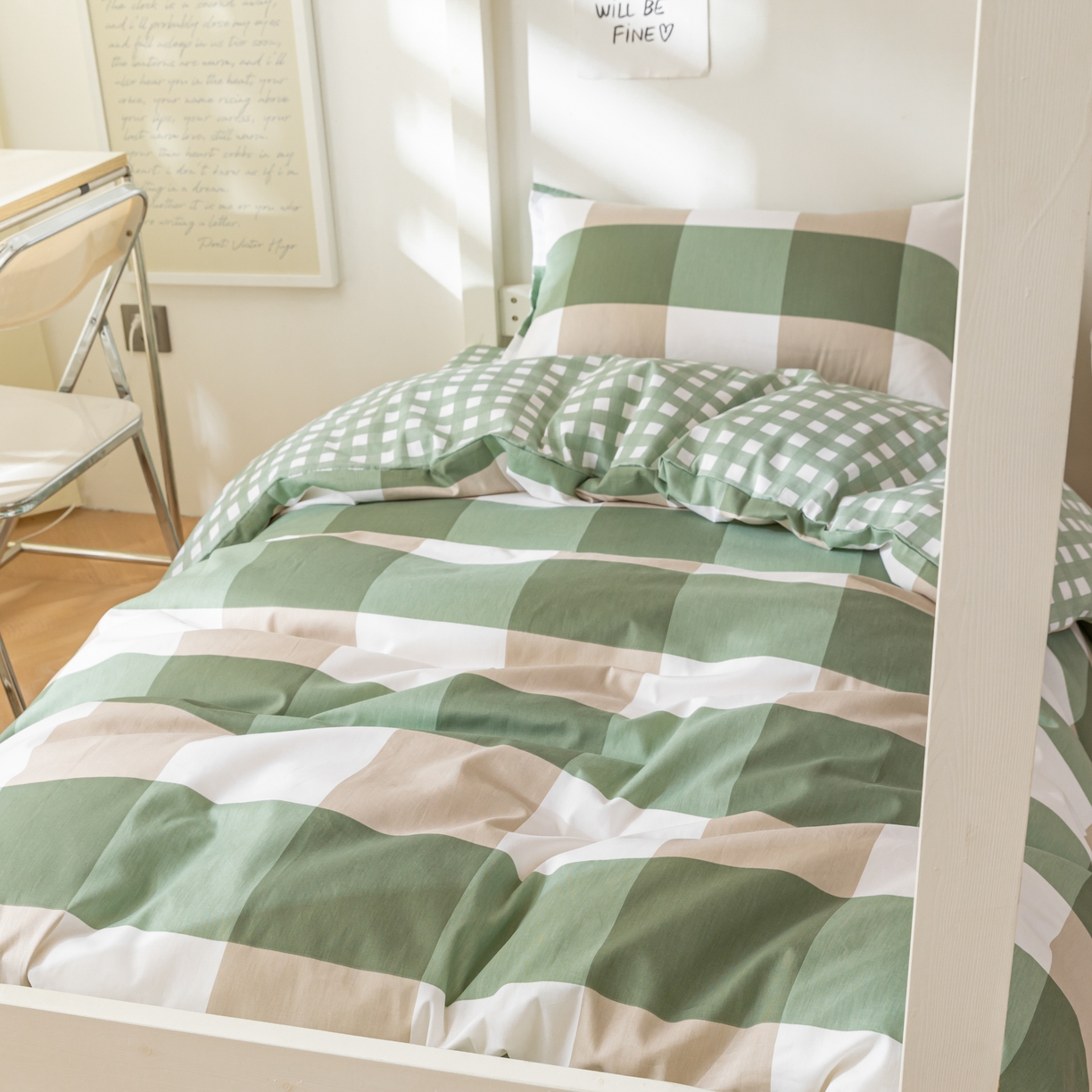 91家纺网 家纺一手货源 找家纺 贝兰仙奴 2025新款13372全棉印花简约学生三件套 绿大格