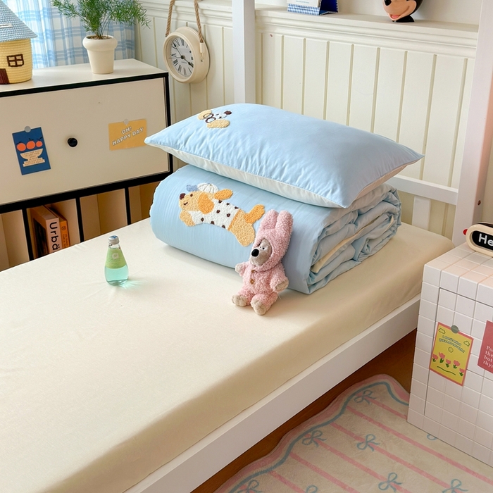 91家纺网 家纺一手货源 找家纺 锦觅 2025新款学生季全棉纯棉毛巾绣三件套奶油小清新刺绣四件套（全文件大图以及买家秀） 奔跑的狗狗