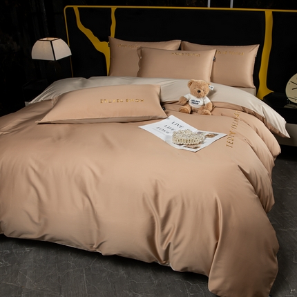 泰迪爱兰Teddy 2025新款100支（50支）全棉贡缎字母绣花四件套 米驼+卡其