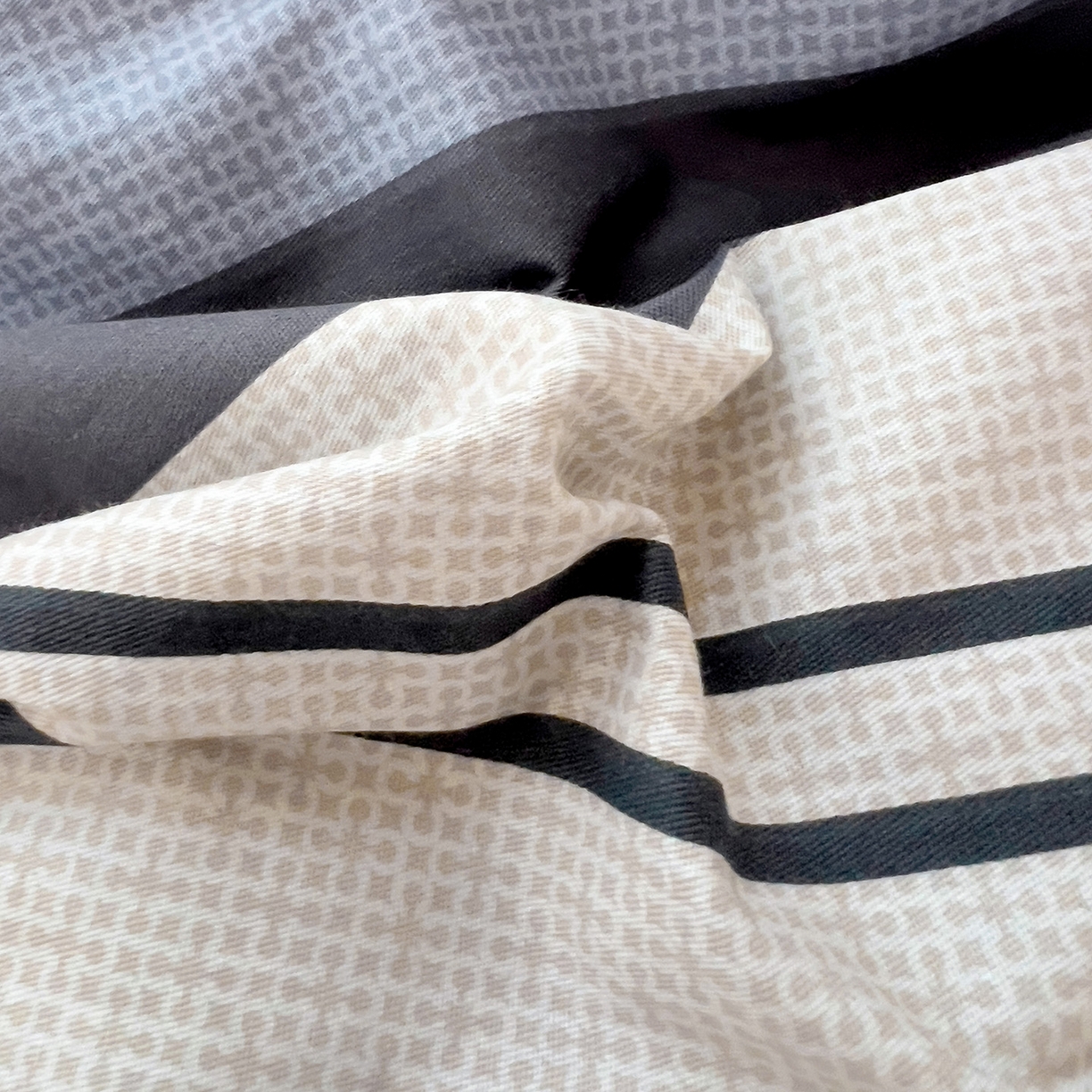 91家纺网 家纺一手货源 找家纺 依庭 2025新款全棉印花学生三件套宿舍三件套全棉三件套纯棉三件套 星空-玉