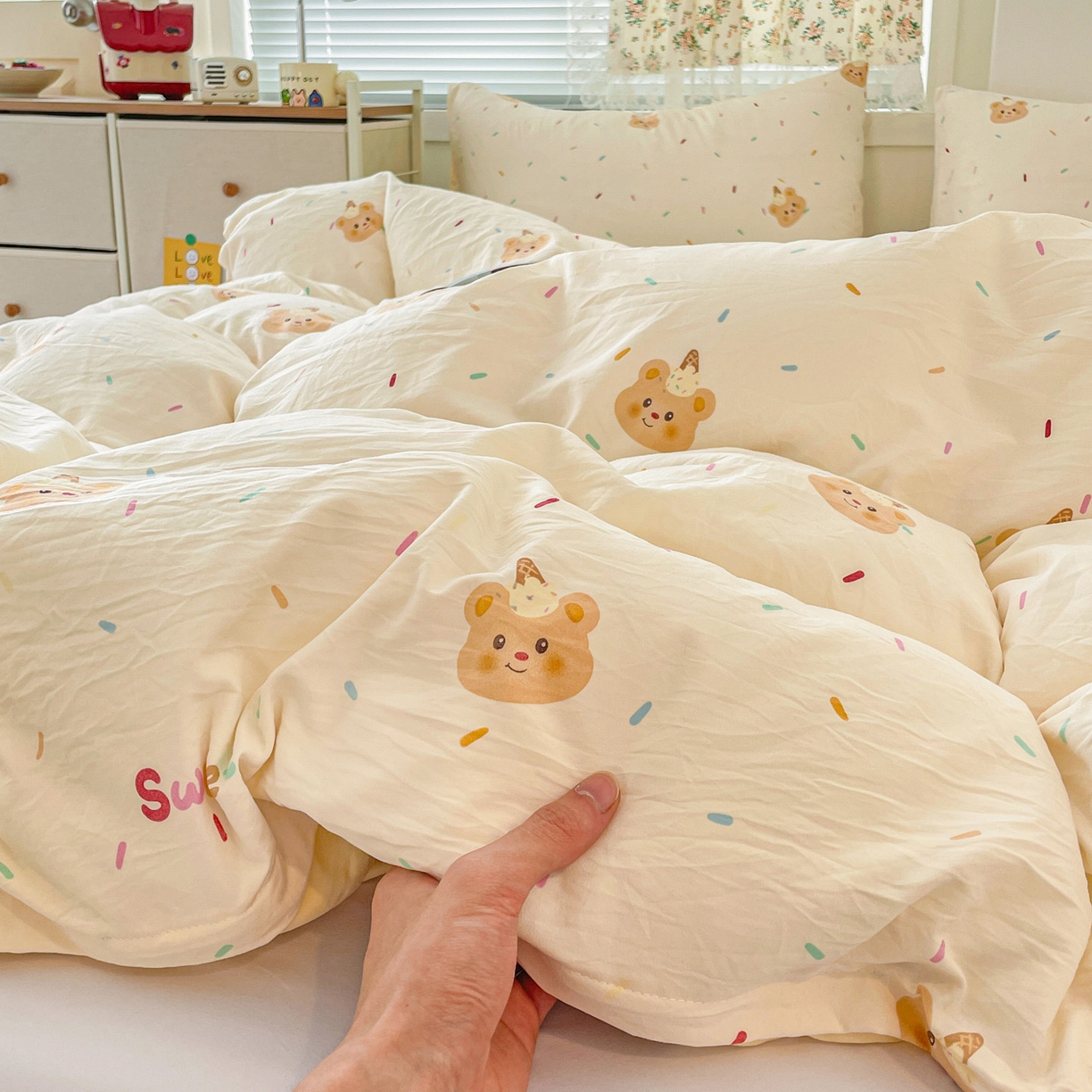 91家纺网 家纺一手货源 找家纺 纽曼2025新款纯棉水洗棉单品被套 小熊冰淇淋