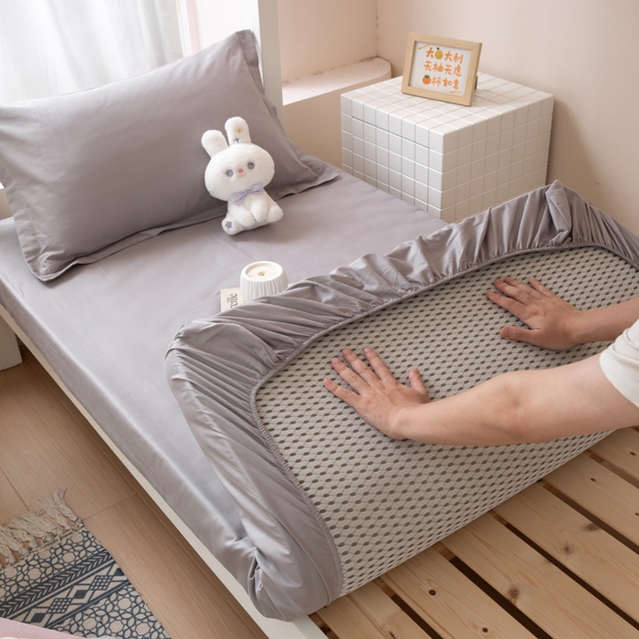 91家纺网 家纺一手货源 找家纺 凌云家纺 2025新款13372全棉学生床笠款三件套 上下铺六件套一整套 简约灰