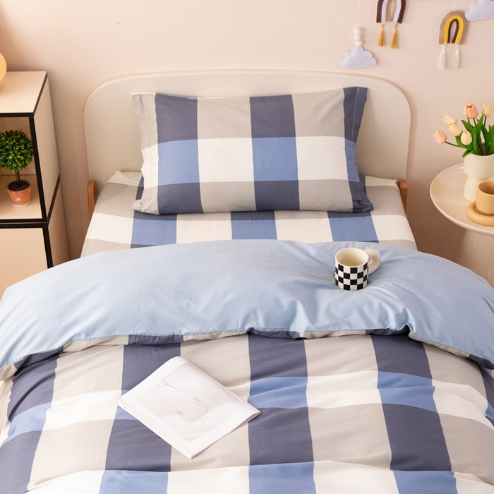 91家纺网 家纺一手货源 找家纺 凌云家纺 2025新款13372全棉学生床笠款三件套 上下铺六件套一整套 蓝大格蓝