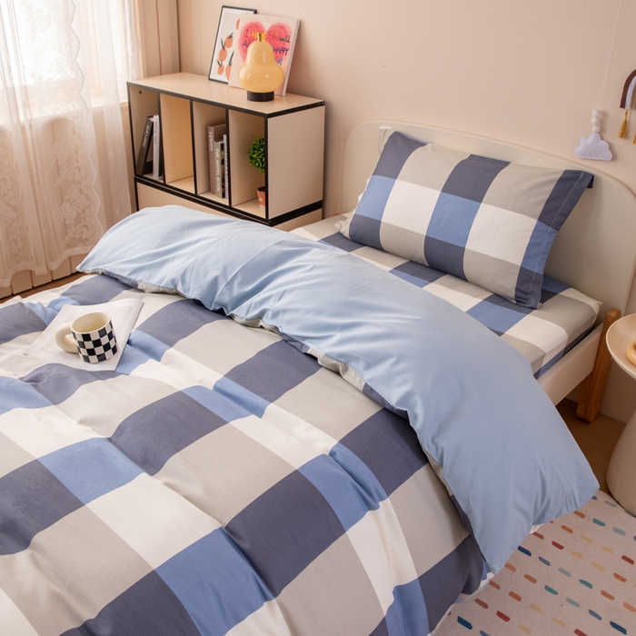 91家纺网 家纺一手货源 找家纺 凌云家纺 2025新款13372全棉学生床笠款三件套 上下铺六件套一整套 蓝大格蓝