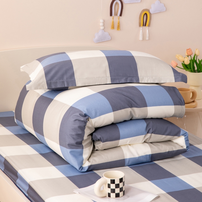 91家纺网 家纺一手货源 找家纺 凌云家纺 2025新款13372全棉学生床笠款三件套 上下铺六件套一整套 蓝大格蓝