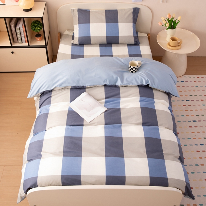 91家纺网 家纺一手货源 找家纺 凌云家纺 2025新款13372全棉学生床笠款三件套 上下铺六件套一整套 蓝大格蓝