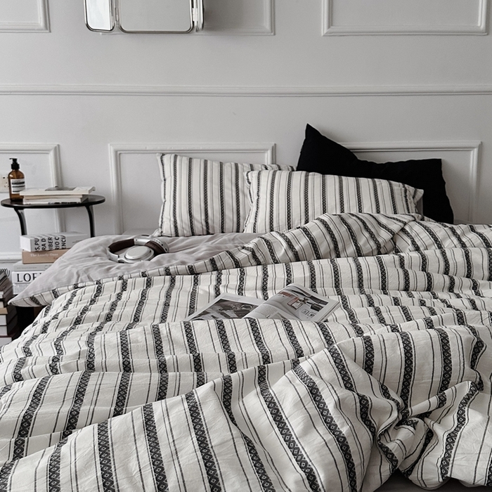 91家纺网 家纺一手货源 找家纺 柚可2025新款全棉提花四件套-布尔乔亚（第二组） 布尔乔亚（枕套提花一对）