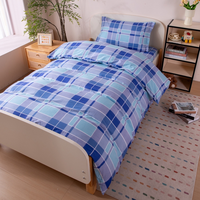 91家纺网 家纺一手货源 找家纺 凌云家纺 2025新款13372全棉学生床笠款三件套 上下铺六件套一整套 蓝绿格