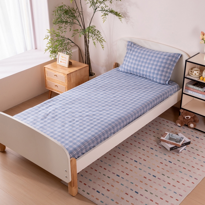 91家纺网 家纺一手货源 找家纺 凌云家纺 2025新款13372全棉学生床笠款三件套 上下铺六件套一整套 麦田蓝