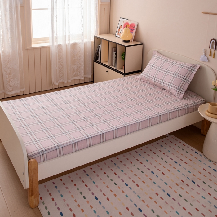 91家纺网 家纺一手货源 找家纺 凌云家纺 2025新款13372全棉学生床笠款三件套 上下铺六件套一整套 绮梦粉