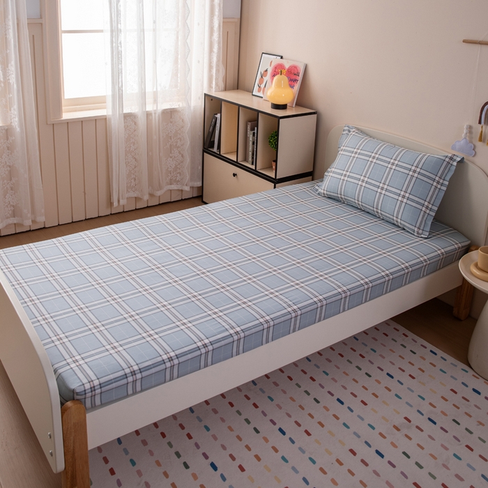 91家纺网 家纺一手货源 找家纺 凌云家纺 2025新款13372全棉学生床笠款三件套 上下铺六件套一整套 绮梦蓝