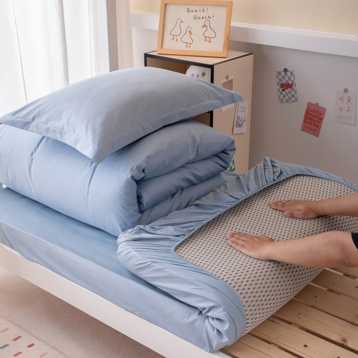 91家纺网 家纺一手货源 找家纺 凌云家纺 2025新款13372全棉学生床笠款三件套 上下铺六件套一整套 星空蓝