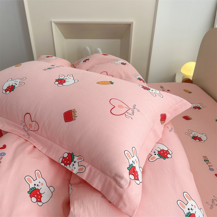 91家纺网 家纺一手货源 找家纺 凌云家纺 2025新款13372全棉学生床笠款三件套 上下铺六件套一整套 水果兔-粉