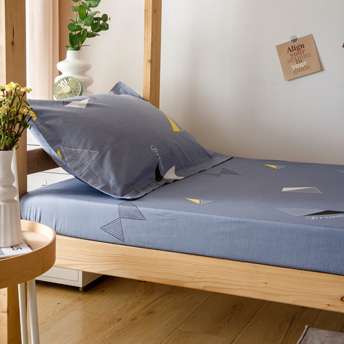 91家纺网 家纺一手货源 找家纺 凌云家纺 2025新款13372全棉学生床笠款三件套 上下铺六件套一整套 英伦时尚-灰