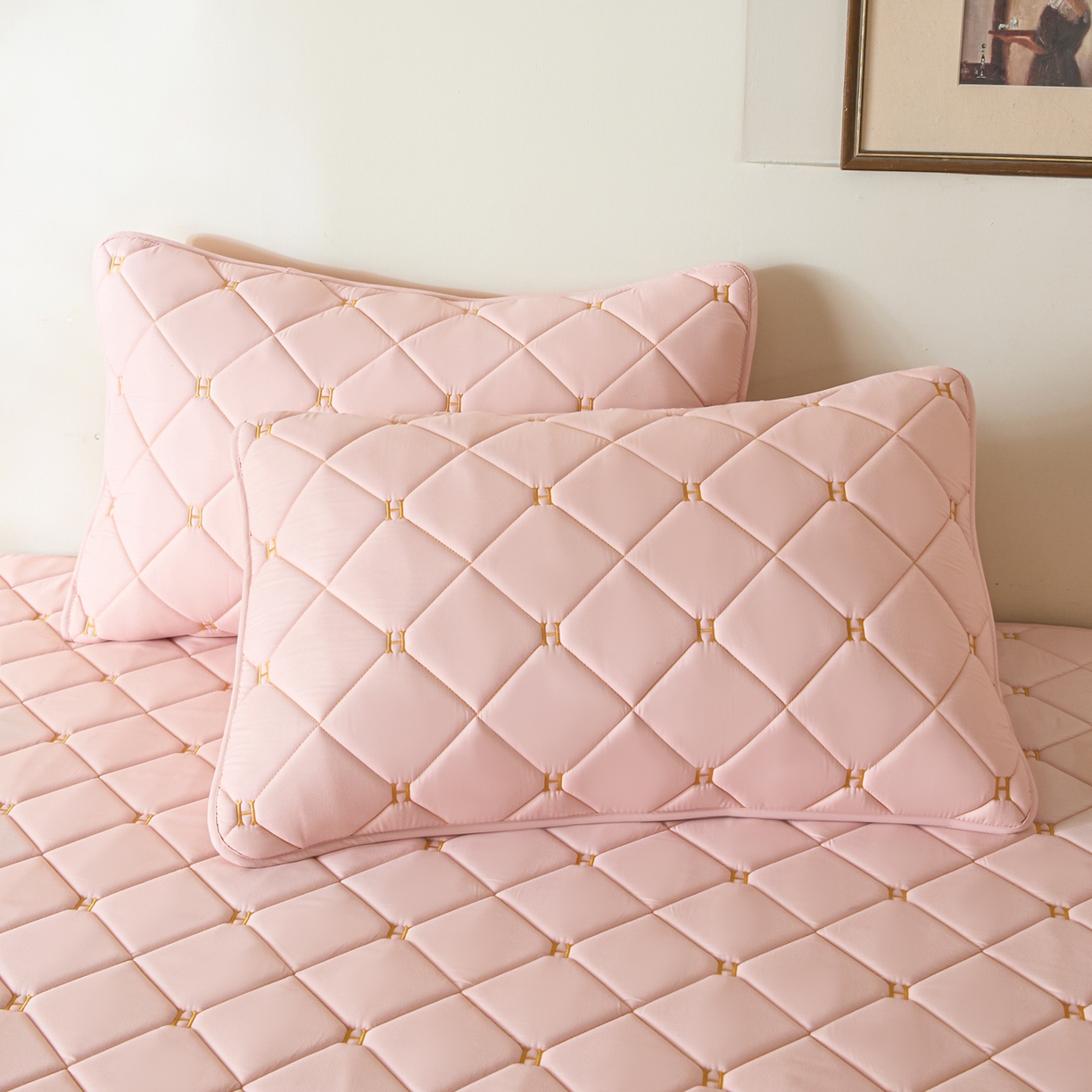 91家纺网 家纺一手货源 找家纺 （总）芬晴家纺 2025新款A类亲肤刺绣系列成人床垫-派格