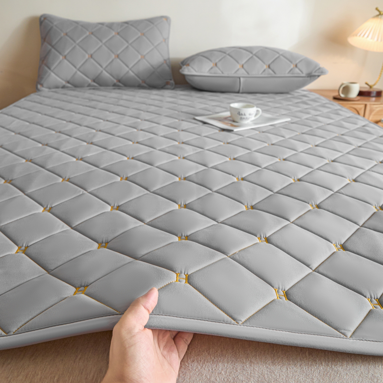 91家纺网 家纺一手货源 找家纺 （总）芬晴家纺 2025新款A类亲肤刺绣系列成人床垫-派格