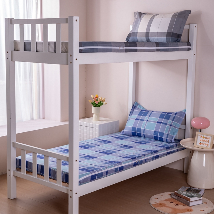 91家纺网 家纺一手货源 找家纺 凌云家纺 2025春夏新款13372全棉纯棉学生床套款三件套上下铺宿舍六件套一整套 蓝绿格