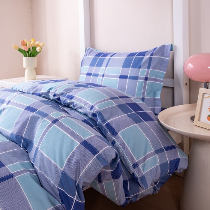 91家纺网 家纺一手货源 找家纺 凌云家纺 2025春夏新款13372全棉纯棉学生床套款三件套上下铺宿舍六件套一整套 蓝绿格