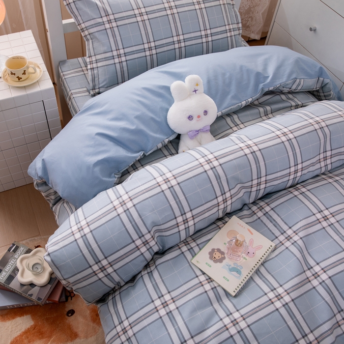 91家纺网 家纺一手货源 找家纺 凌云家纺 2025春夏新款13372全棉纯棉学生床套款三件套上下铺宿舍六件套一整套 绮梦蓝