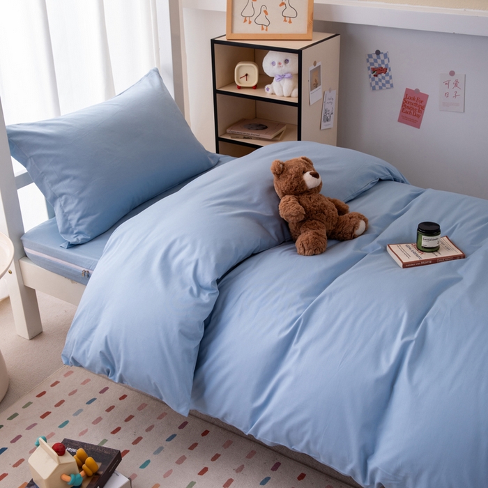 91家纺网 家纺一手货源 找家纺 凌云家纺 2025春夏新款13372全棉纯棉学生床套款三件套上下铺宿舍六件套一整套 星空蓝