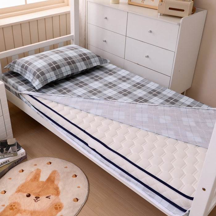 91家纺网 家纺一手货源 找家纺 凌云家纺 2025春夏新款13372全棉纯棉学生床套款三件套上下铺宿舍六件套一整套 雅静兰