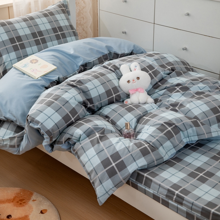 91家纺网 家纺一手货源 找家纺 凌云家纺 2025春夏新款13372全棉纯棉学生床套款三件套上下铺宿舍六件套一整套 雅静兰