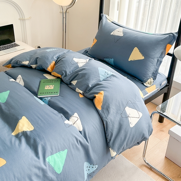 91家纺网 家纺一手货源 找家纺 凌云家纺 2025春夏新款13372全棉纯棉学生床套款三件套上下铺宿舍六件套一整套 酷乐时尚-蓝