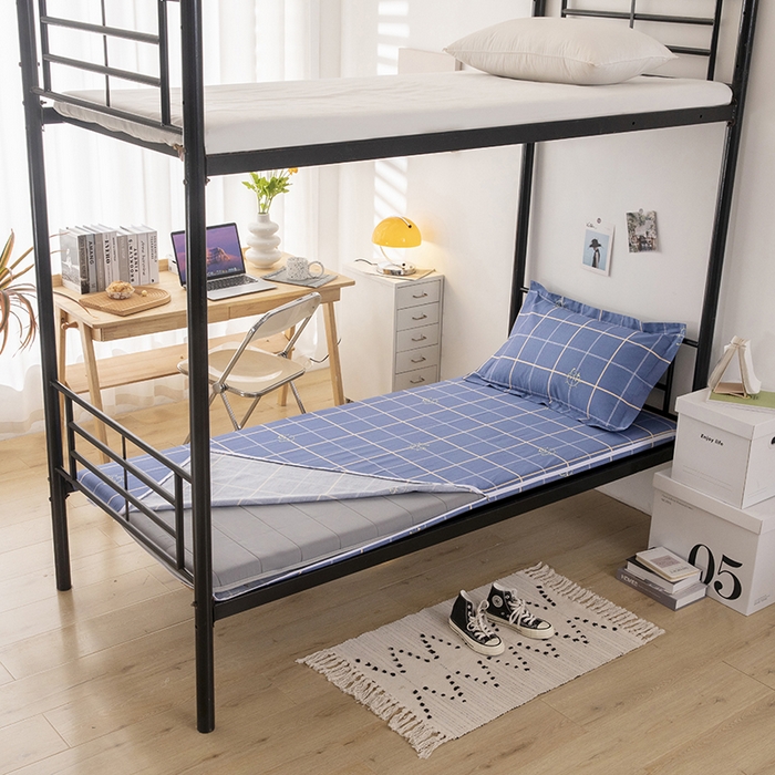 91家纺网 家纺一手货源 找家纺 凌云家纺 2025春夏新款13372全棉纯棉学生床套款三件套上下铺宿舍六件套一整套 似水流年