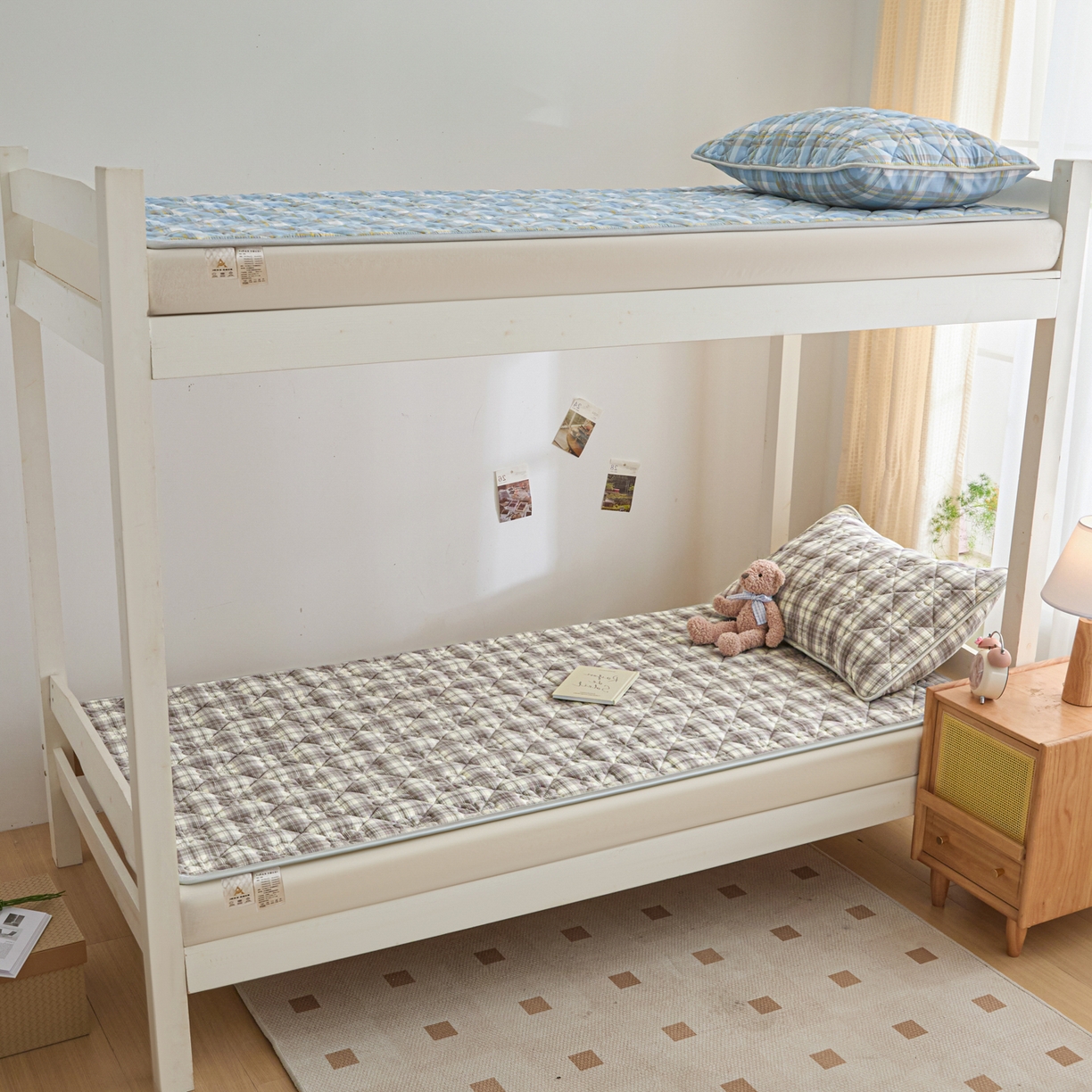 91家纺网 家纺一手货源 找家纺 （总）芬晴家纺 2025新款A类大豆格子床垫-学生床