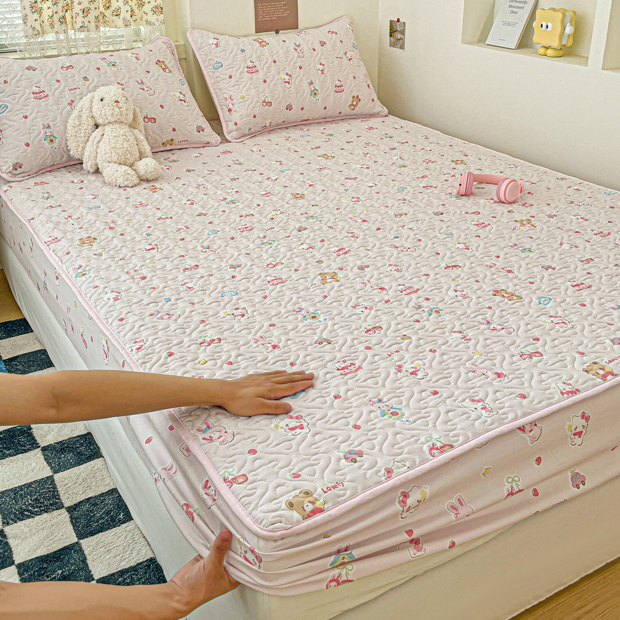 91家纺网 家纺一手货源 找家纺 纽缦家纺 2025春夏新款夹棉床笠单床笠 软糖猫