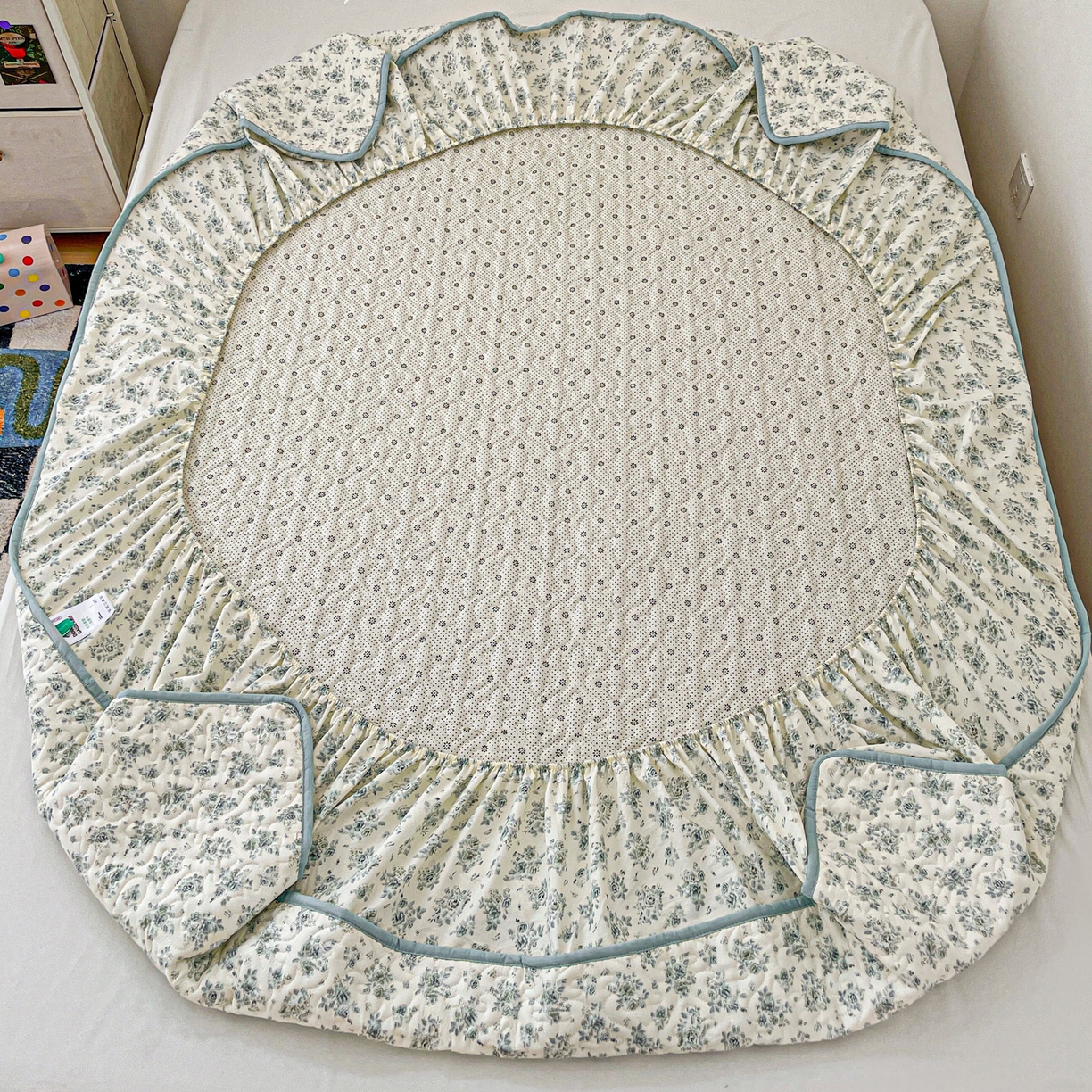 91家纺网 家纺一手货源 找家纺 纽缦家纺 2025春夏新款夹棉床笠单床笠 春日与玫瑰