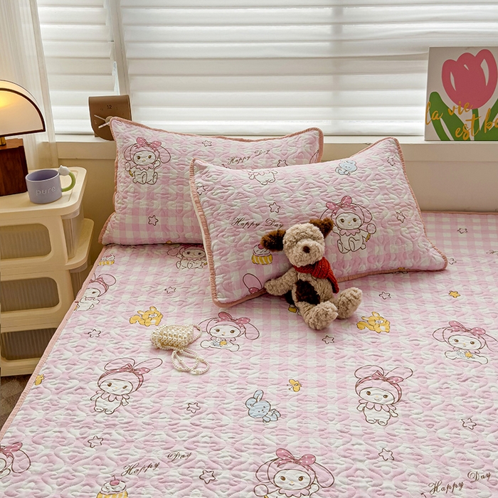 91家纺网 家纺一手货源 找家纺 纽缦家纺 2025春夏新款夹棉床笠单床笠 花田小兔