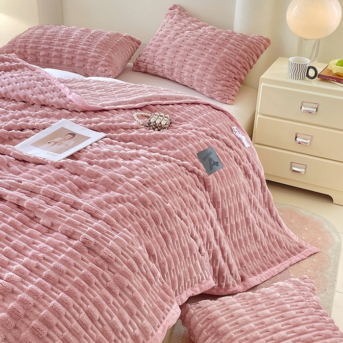 91家纺网 家纺一手货源 找家纺 （总）楼兰公主 2025新款竹节绒毛毯