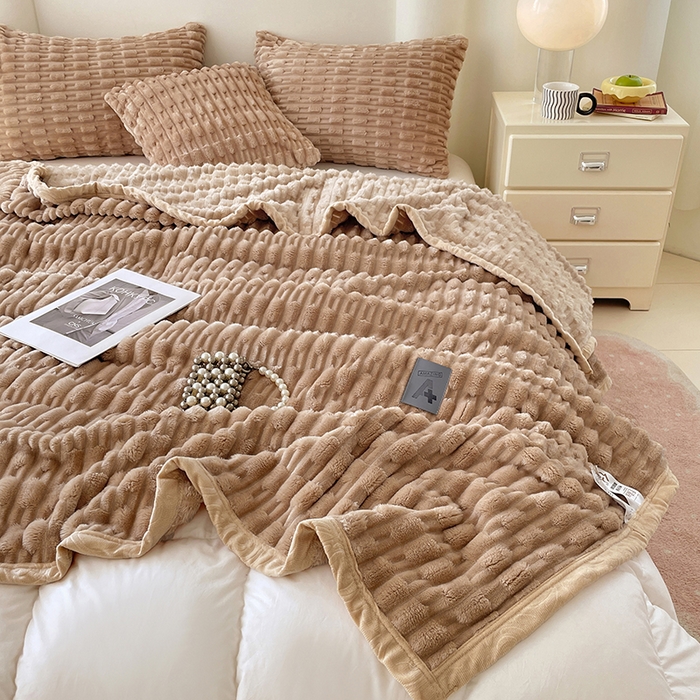 91家纺网 家纺一手货源 找家纺 楼兰公主 2025新款竹节绒毛毯 卡其色