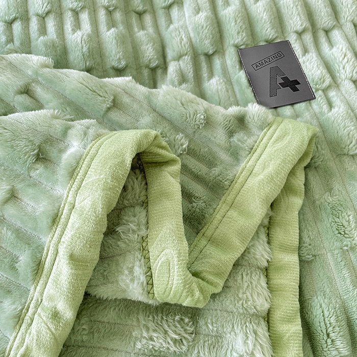 91家纺网 家纺一手货源 找家纺 楼兰公主 2025新款竹节绒毛毯 抹茶绿