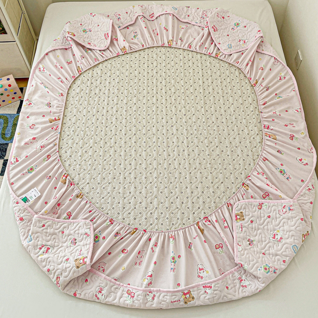 91家纺网 家纺一手货源 找家纺 纽缦家纺 2025春夏新款夹棉床笠单床笠 软糖猫