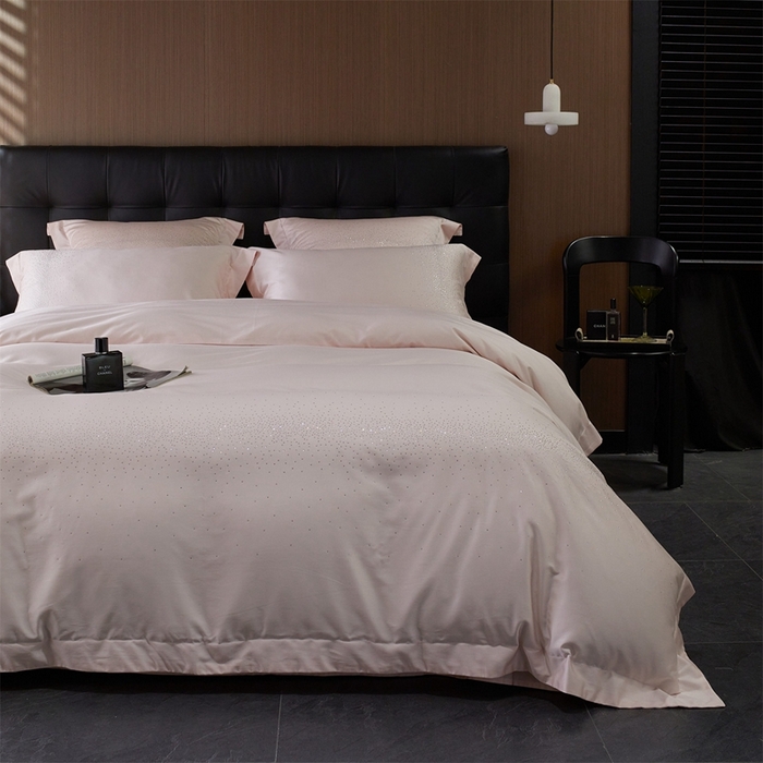 91家纺网 家纺一手货源 找家纺 鼎飞2025新款长绒棉烫钻四件套 皇家梦境-薄荷粉