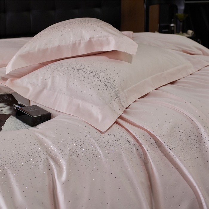 91家纺网 家纺一手货源 找家纺 鼎飞2025新款长绒棉烫钻四件套 皇家梦境-薄荷粉
