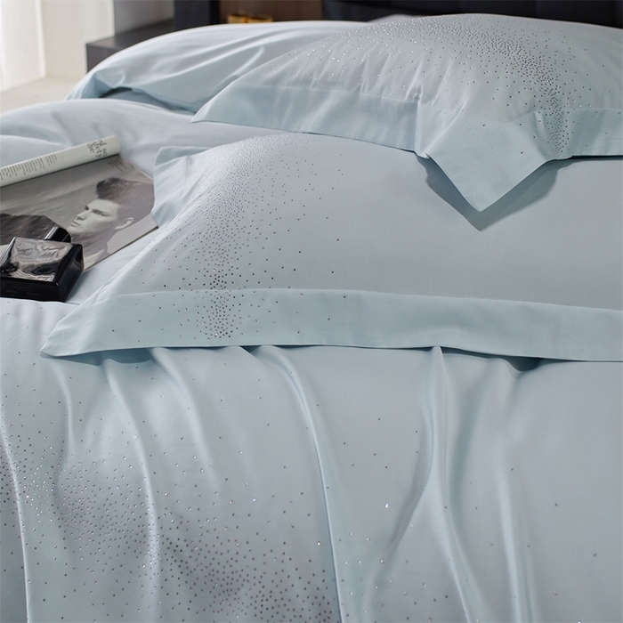 91家纺网 家纺一手货源 找家纺 鼎飞2025新款长绒棉烫钻四件套 皇家梦境-水雾蓝