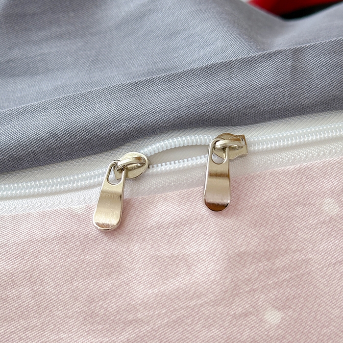 91家纺网 家纺一手货源 找家纺 拾物记 2025新款A类棉学生印花三件套 凡克