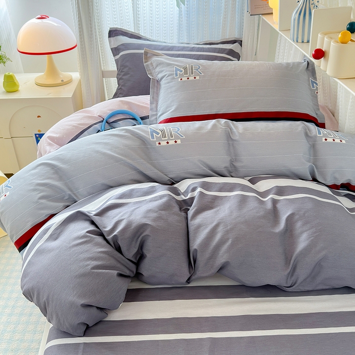 91家纺网 家纺一手货源 找家纺 拾物记 2025新款A类棉学生印花三件套 凡克