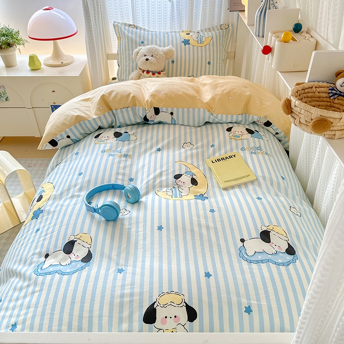 91家纺网 家纺一手货源 找家纺 拾物记 2025新款A类棉学生印花三件套 酣睡狗