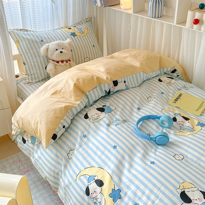 91家纺网 家纺一手货源 找家纺 拾物记 2025新款A类棉学生印花三件套 酣睡狗