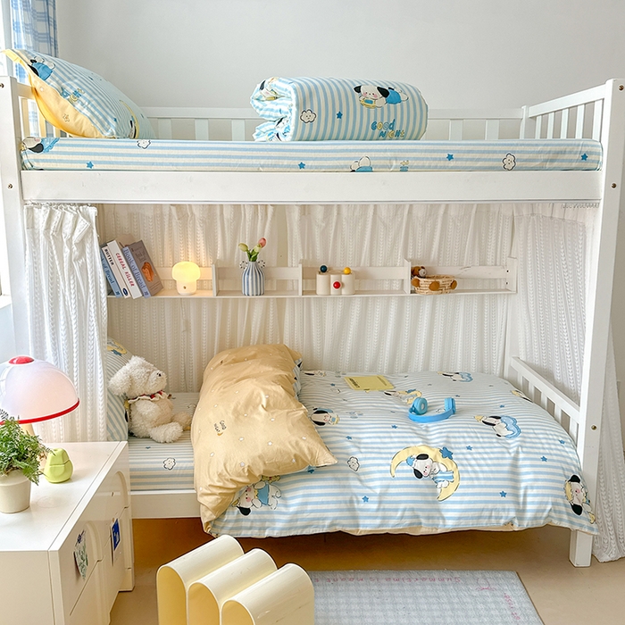 91家纺网 家纺一手货源 找家纺 拾物记 2025新款A类棉学生印花三件套 酣睡狗